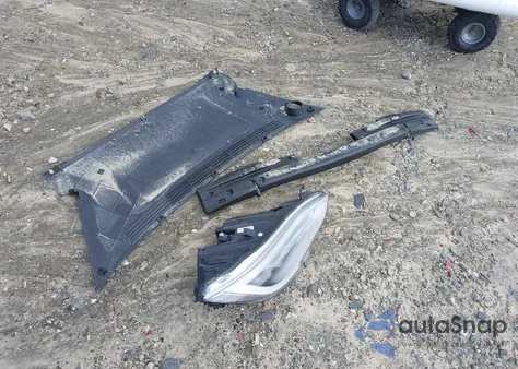 2018 Tesla Model S 100D/75D/P100D из США, поврежденный, VIN 5YJSA1E20JF283461